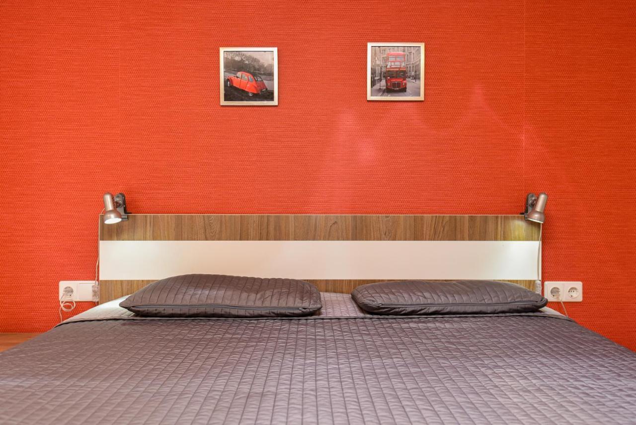 Grey Red Apartments بالانغا المظهر الخارجي الصورة