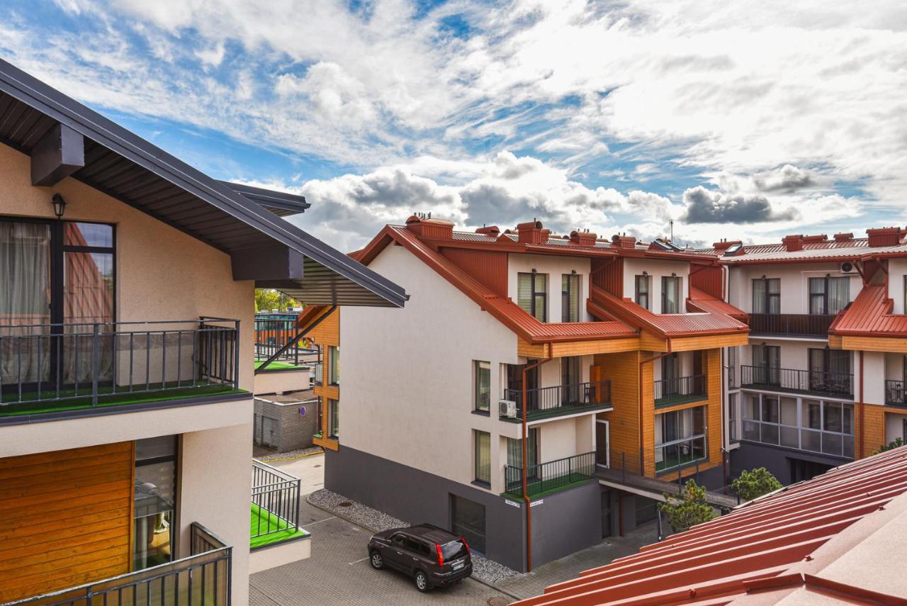Grey Red Apartments بالانغا المظهر الخارجي الصورة